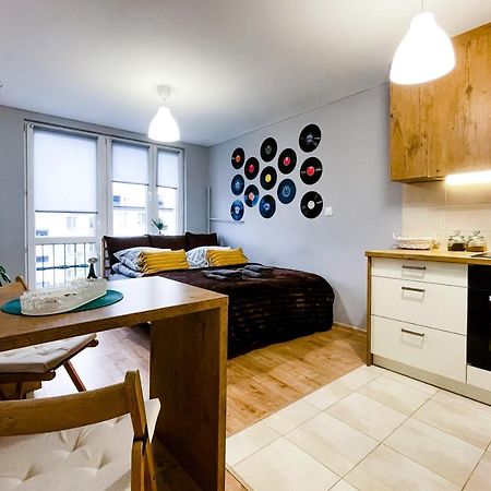 Apartament W Sercu Mielca Netflix Мелец Экстерьер фото