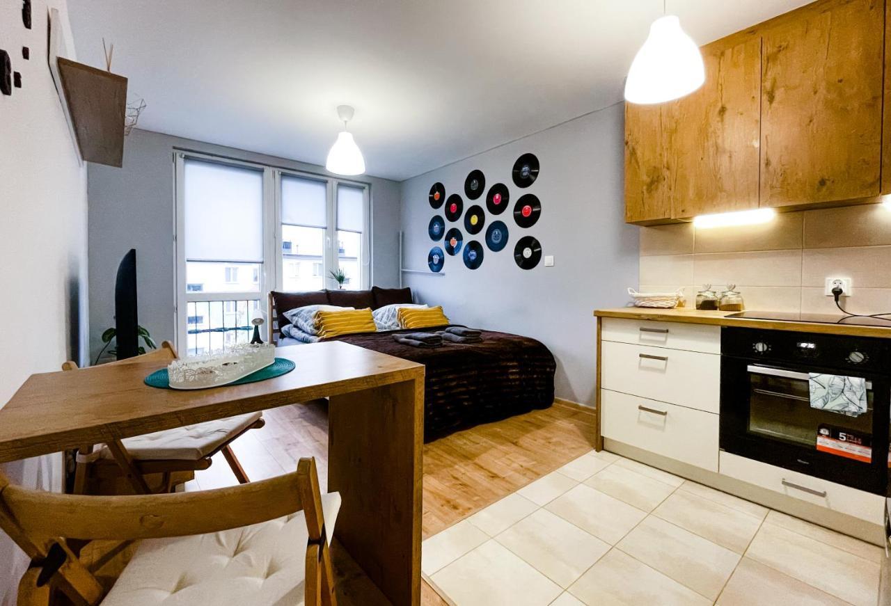 Apartament W Sercu Mielca Netflix Мелец Экстерьер фото